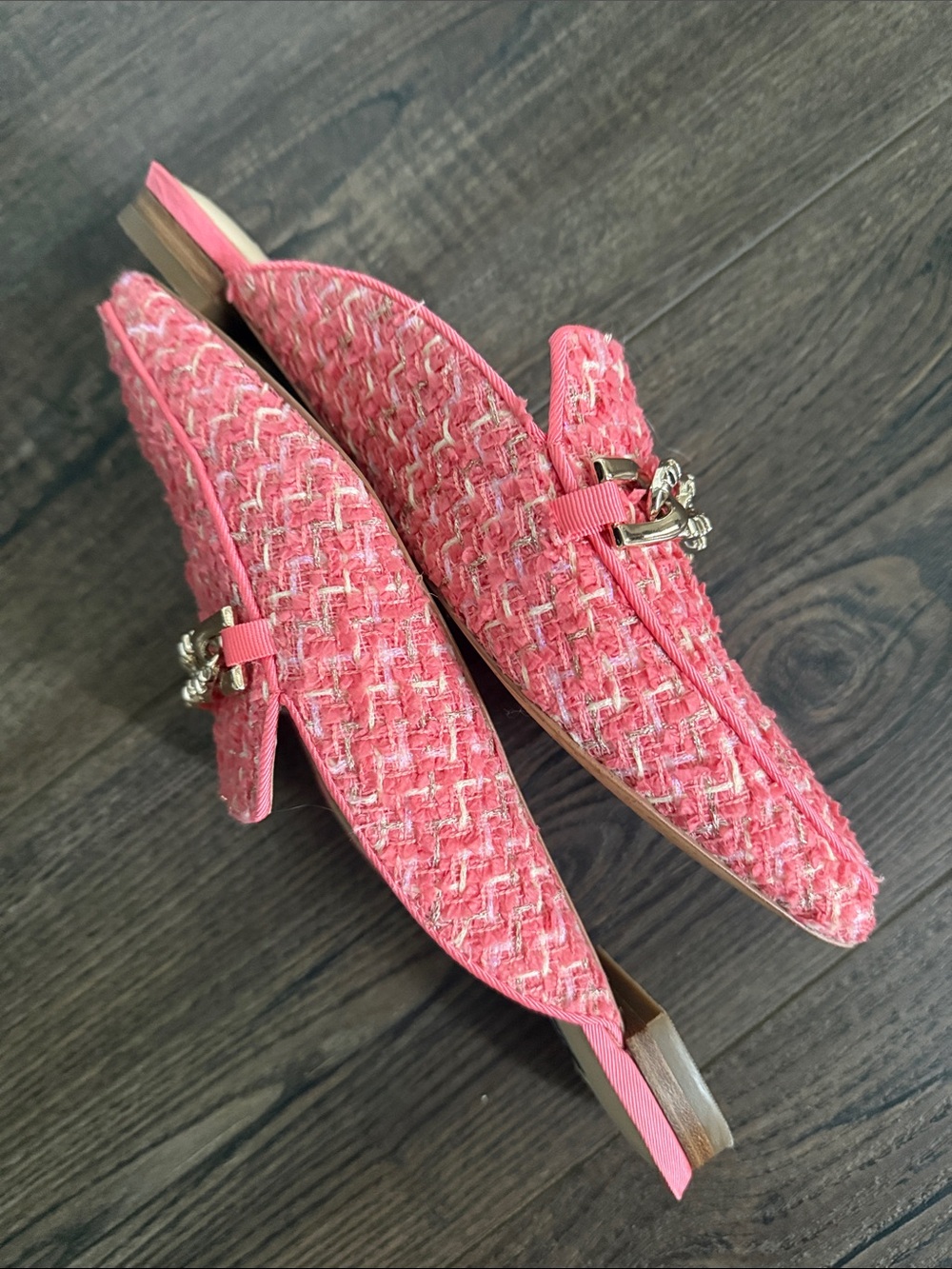 Nine West Pink Tweed Pointed Mules with Gold Chain Detail 7.5 - Picture 8 of 11